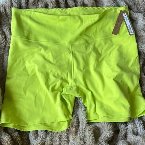 SKIMS high waisted shorts - Picture 1 of 5